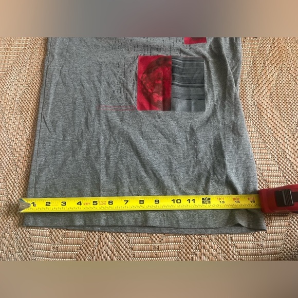 Express Men's NYC Graphic Short Sleeve Tshirt, Grey & Red,Size XS - Picture 6 of 7